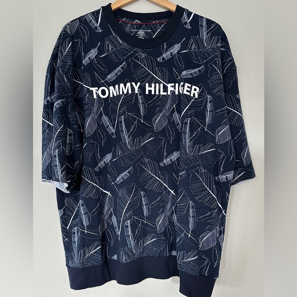 Tommy Hilfiger Navy and White Leaf Print Sleepwear Top